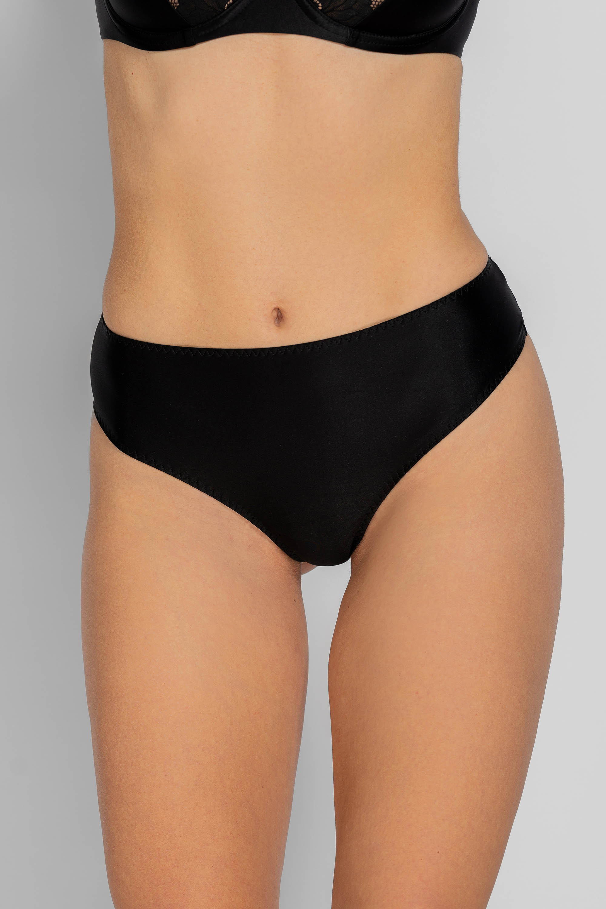 8183-24 Бразилиана